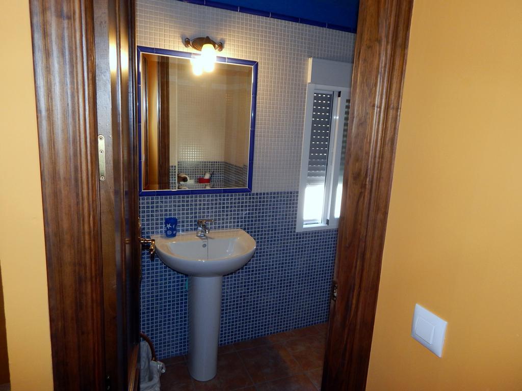 Villa Maria - Pista De Padel Y Piscina バエナ 部屋 写真